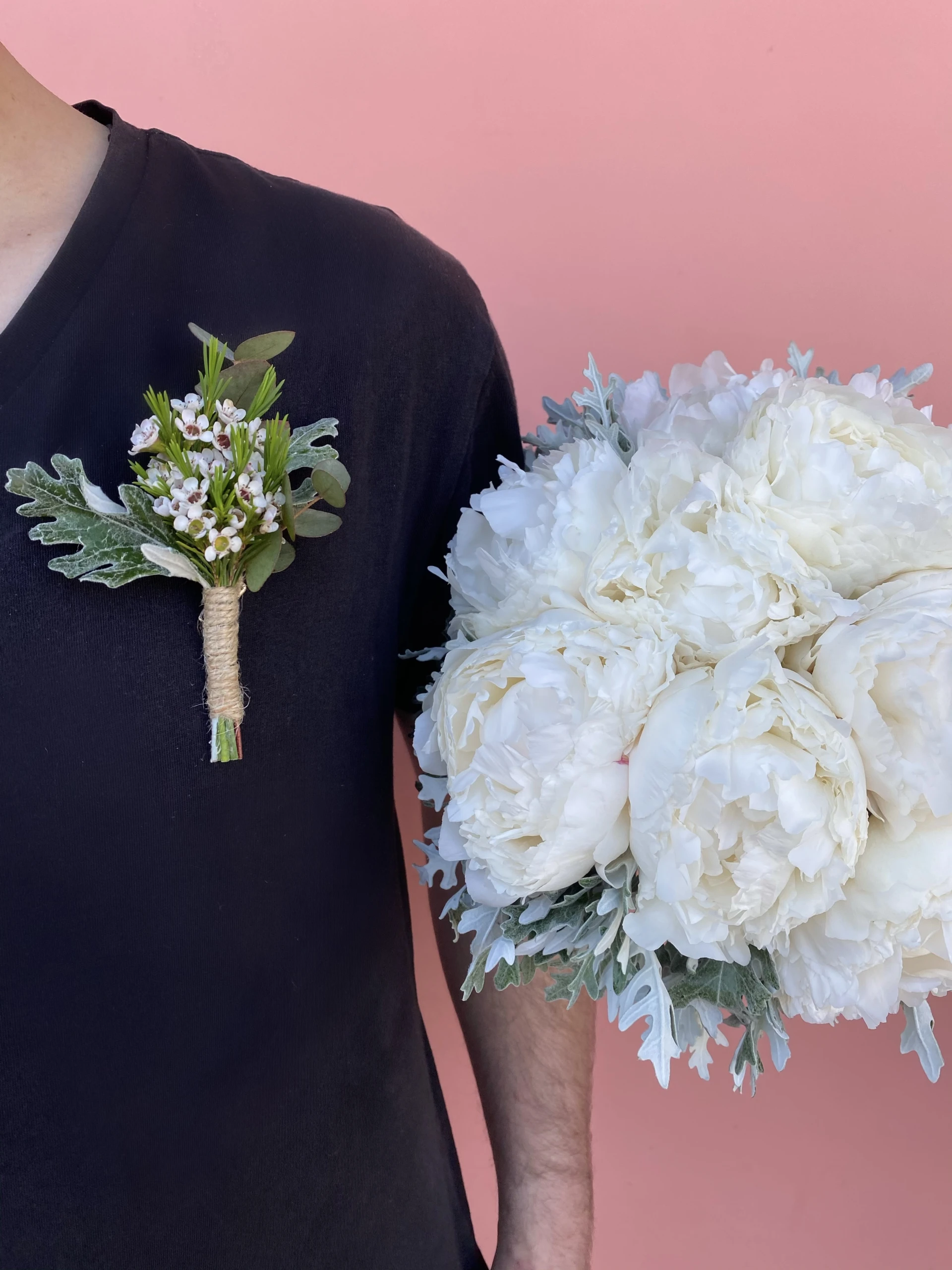 Damat Yaka Çiçeği Nedir, Nasıl Takılır, Nereden Alınır?